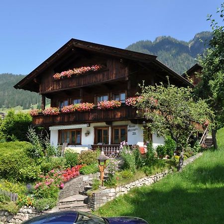 Haus Thomas Apartment Алпбах Екстериор снимка