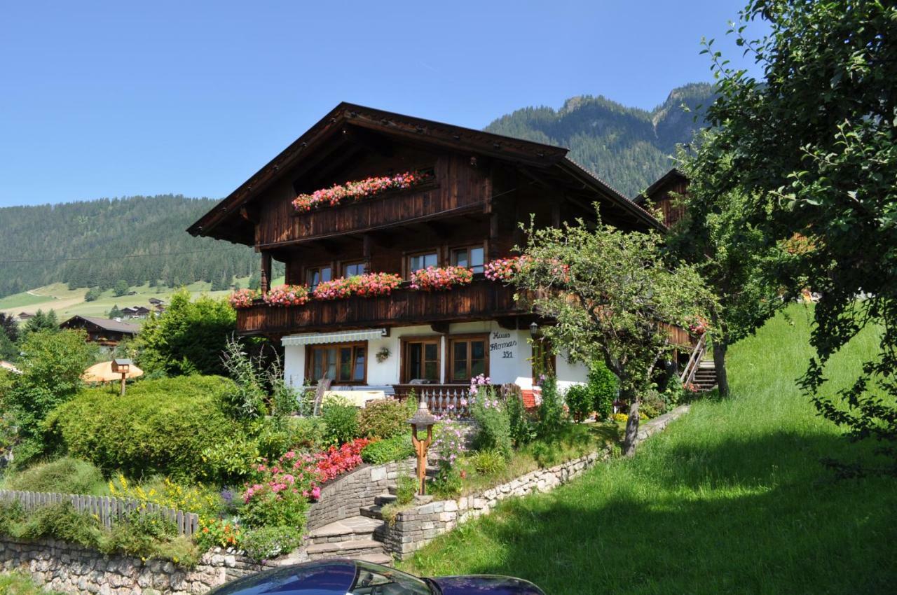 Haus Thomas Apartment Алпбах Екстериор снимка